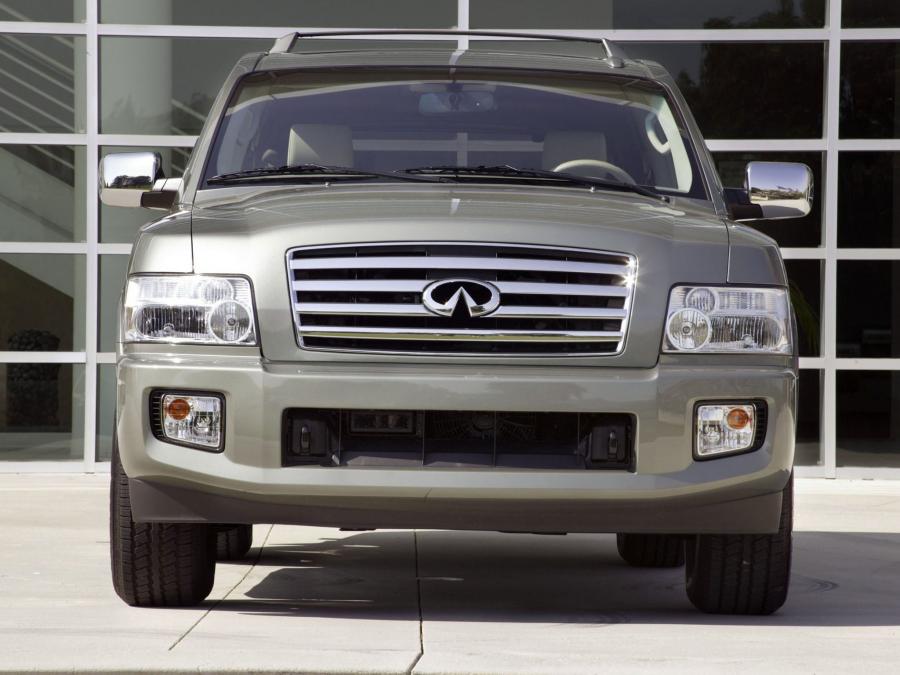  Infiniti QX56 2004 года  (фото 20 из 31)